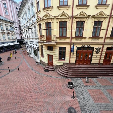 Апартаменти В Самому Центрі Львова В Проїзді Крива Липа Екстер'єр фото