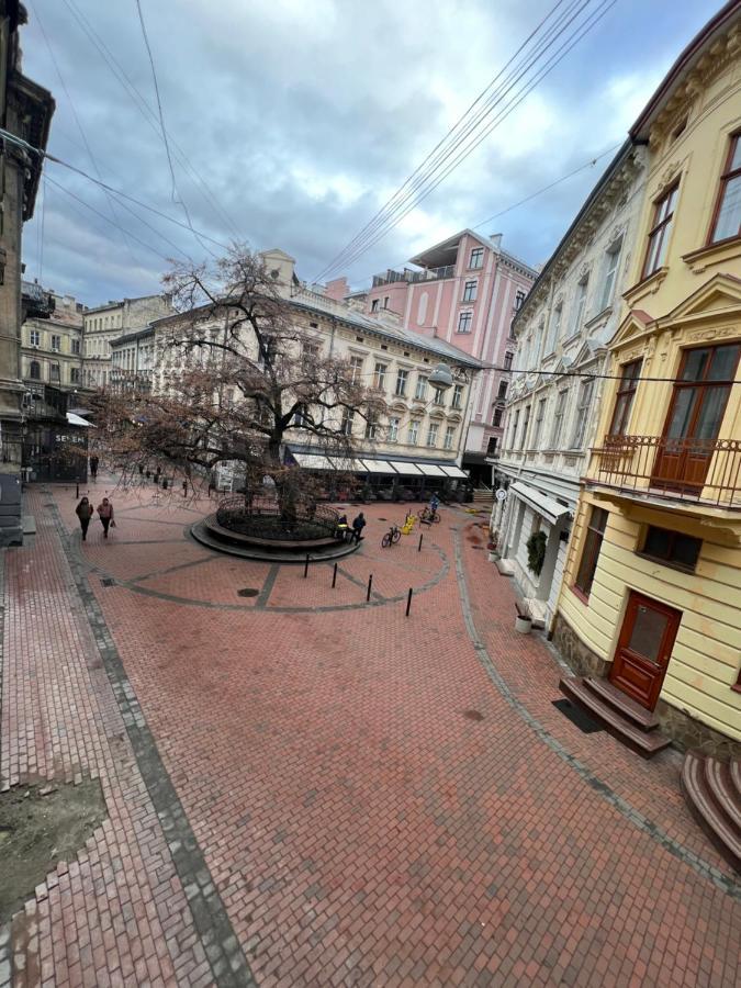 Апартаменти В Самому Центрі Львова В Проїзді Крива Липа Екстер'єр фото